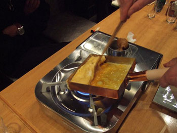銅製の（蕎麦屋用ではない）卵焼き器
