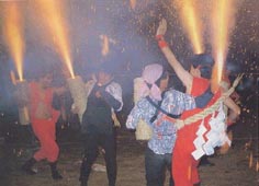 静岡県新居町・奉納手筒花火