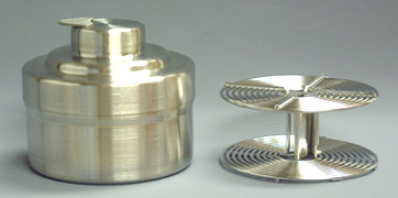 写真：LPLステンレス現像タンクとタンクリール