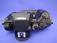 写真：ニコンF4本体上部