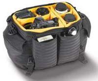 製品例：カタ KT SB-904 中型ショルダーバッグ