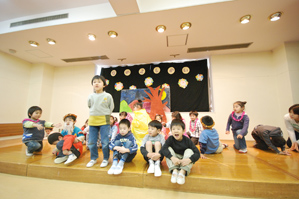 (2)一番前の席から広角で撮る