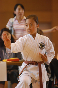 (2)上半身のアップ