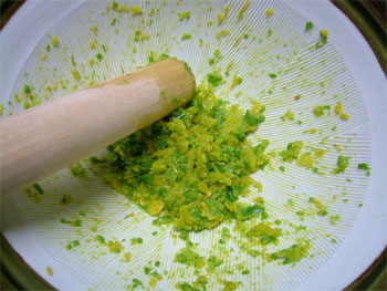 ゴマすりの様子