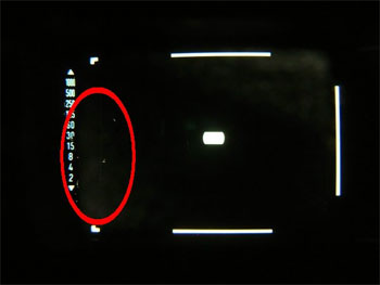 補修されたファインダー