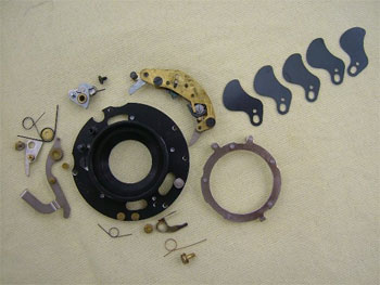 シャッター機構部の部品