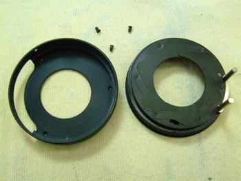 修理手順９：絞り羽根を分離する