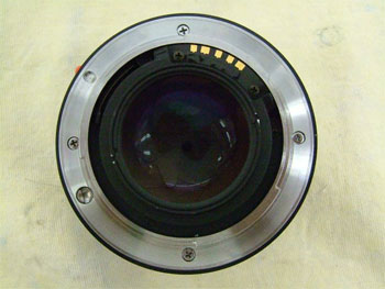 カメラ分解手順８：マウントを分離する