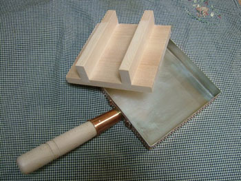 銅製の卵焼き器