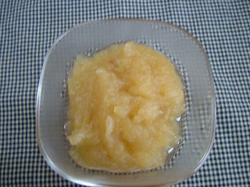 余ったりんごはリンゴジャムに