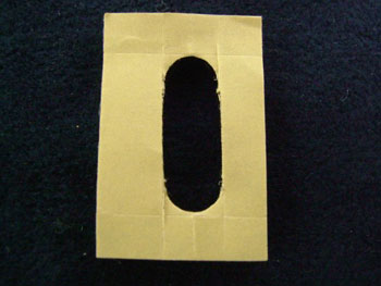 Ｒ状に切り出した型紙