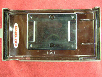 コニレットの裏蓋