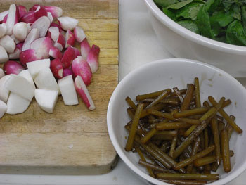 蕎麦打ちも料理も蕎麦友の方が上手