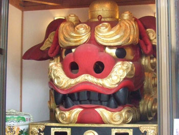 雌のお歯黒獅子