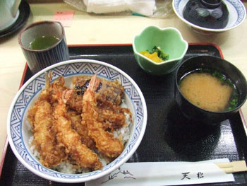 「天松」の天丼