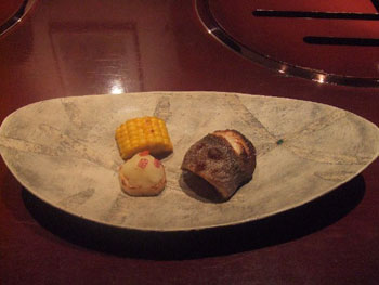 黒澤のコースメニュー：焼き物（イサキ）