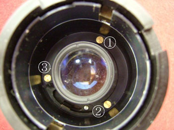 ヘリコイドと鏡筒部を分離