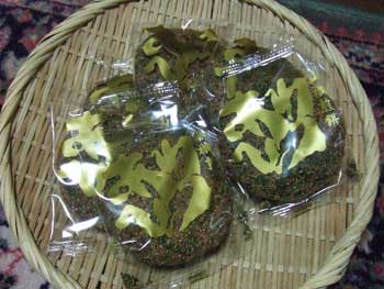 葛飾淡平の山椒なる激辛煎餅