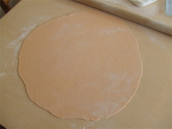 中打ち粉を下に打つ