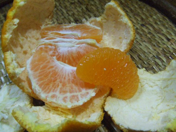 爽やかな甘酸っぱい香りが広がります