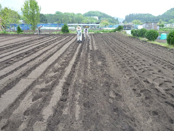 種蒔く速度の速いこと