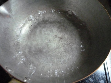 半量溶かします