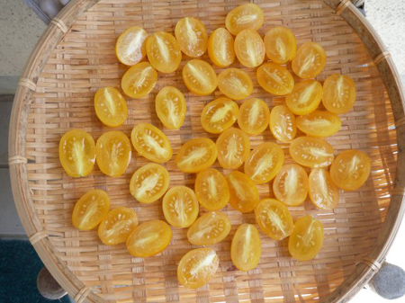 黄色ミニトマト