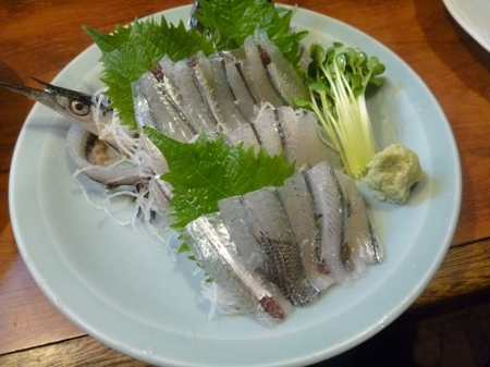 サヨリの刺身