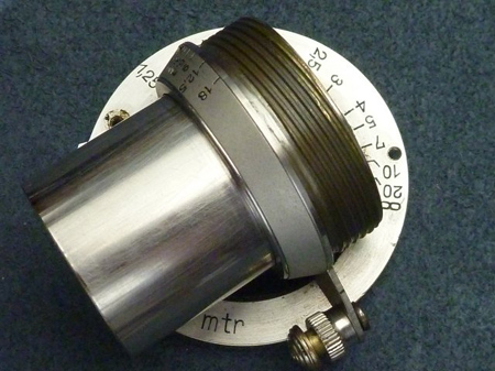 スポンジにベンジン