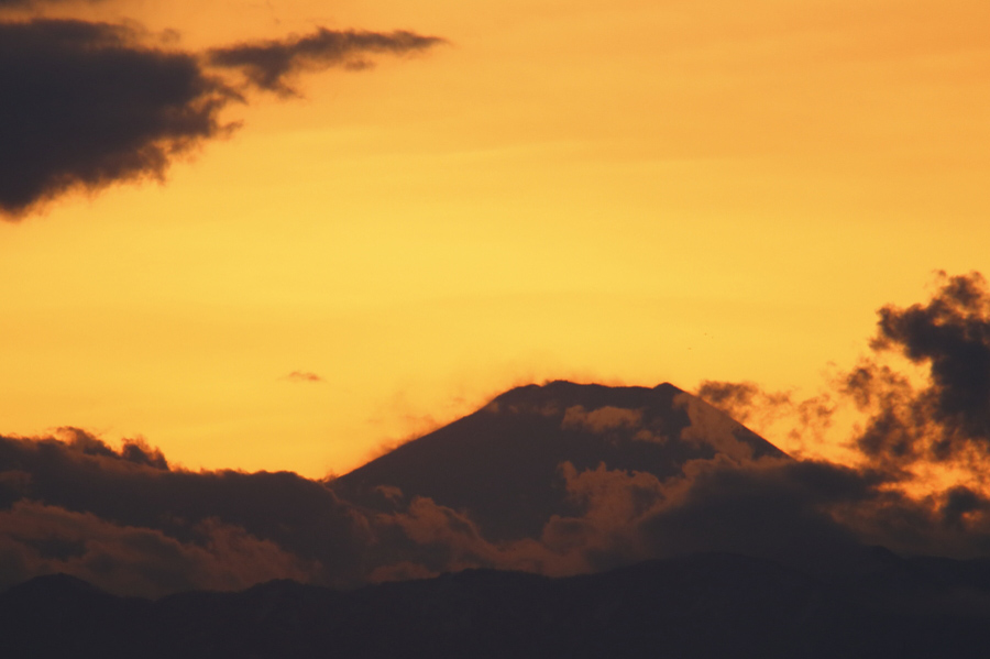 富士山夕景シルエット