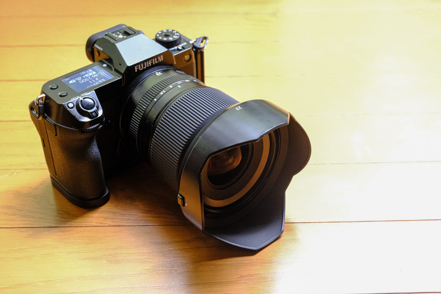 GFX用自作レンズ　60mm　F12.3　(もとはチェキ)