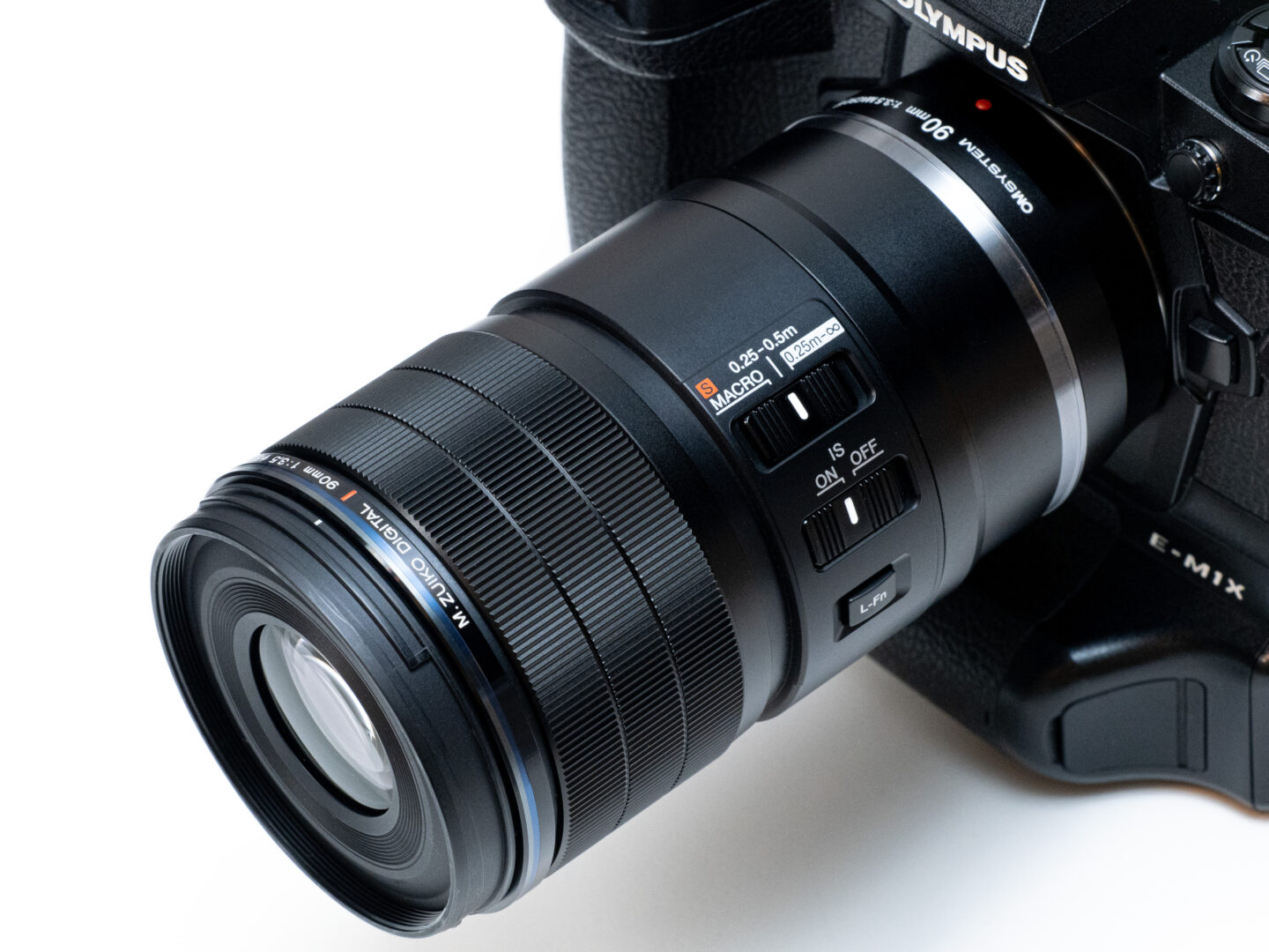 OM SYSTEM M.ZUIKO DIGITAL ED 90mm F3.5 Macro IS PROレビュー｜“宇宙からバクテリアまで”の思想を受け継ぐ超高倍率マクロレンズ