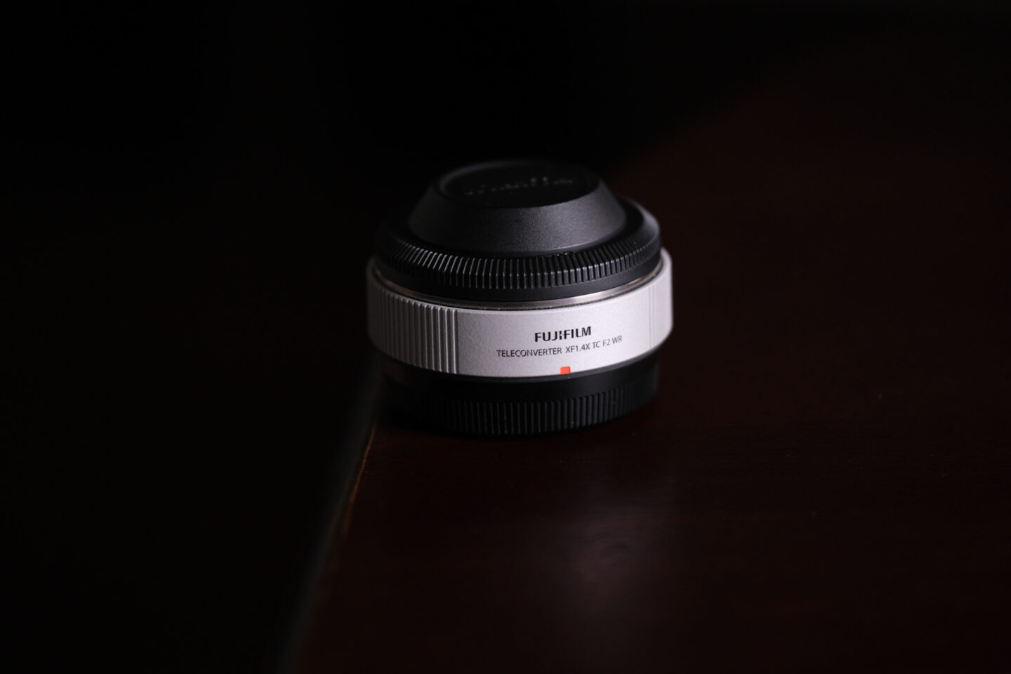 富士フイルム XF200mmF2 R LM OIS WR レビュー｜至高の大口径レンズで 