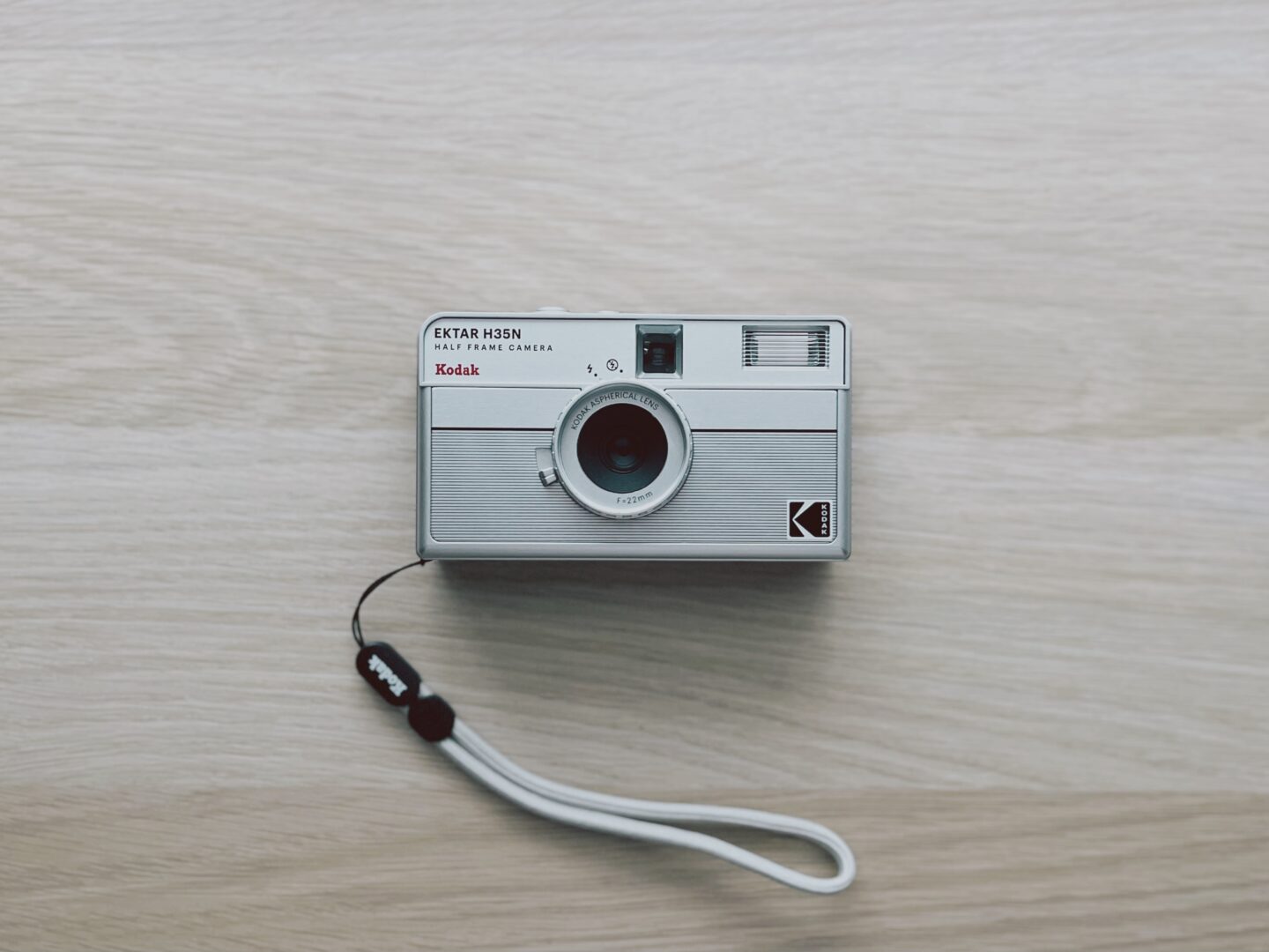 HUF X KODAK EKTAR H35N ハーフフレーム カメラ（ハーフカメラ KODAK  