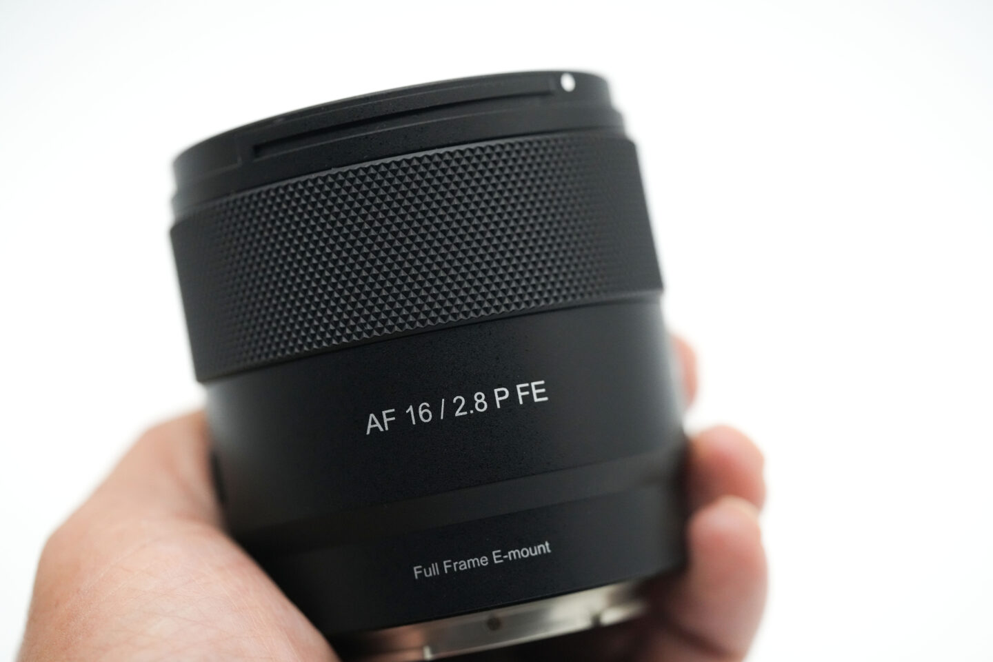 Primaシリーズ第2弾 手軽に楽しむ超広角レンズ！軽量・コンパクトなサムヤン「AF 16mm F2.8 P FE」