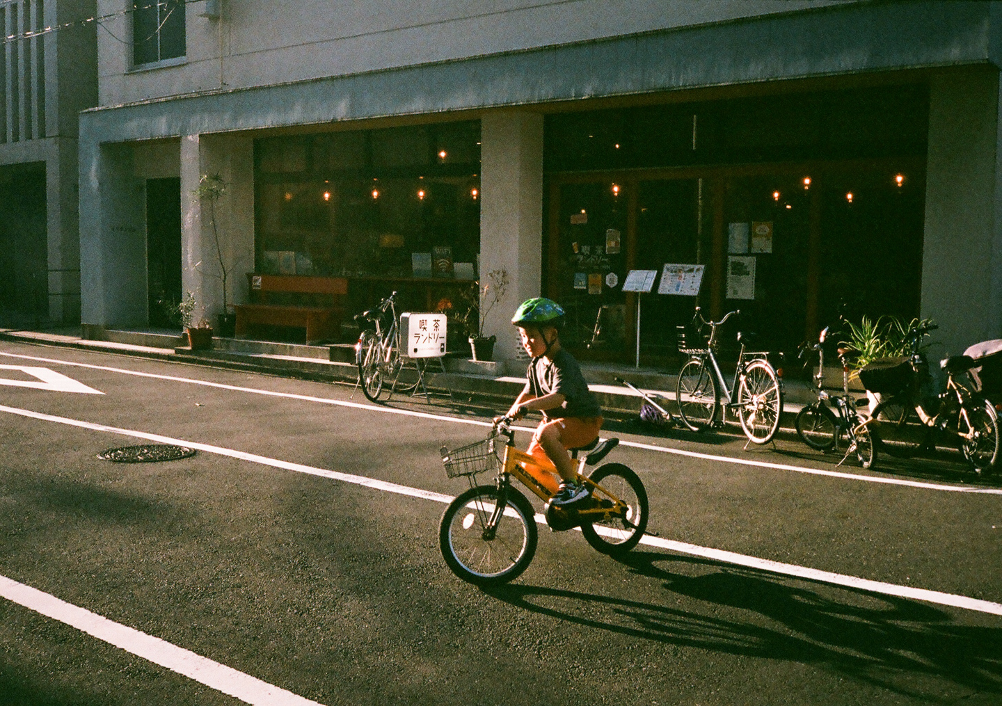 PENTAX 17で撮ったキラキラで暑い夏｜鹿野貴司