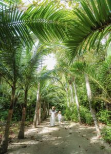 子連れ旅でスナップもセルフィーも！親目線で語るソニー α7C II本音レビュー