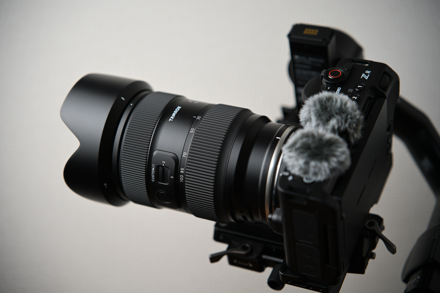 軽さは正義の大三元ズーム｜タムロン 35-100mm F/2.8 Di III VXDレビュー