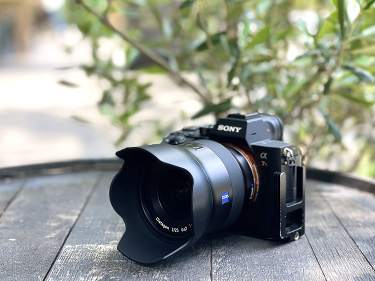 Carl Zeiss Batis 25mm F2