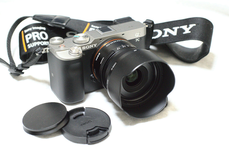 01_シグマ-24mm-F35-DG-DN-Contemporary製品画像.jpg