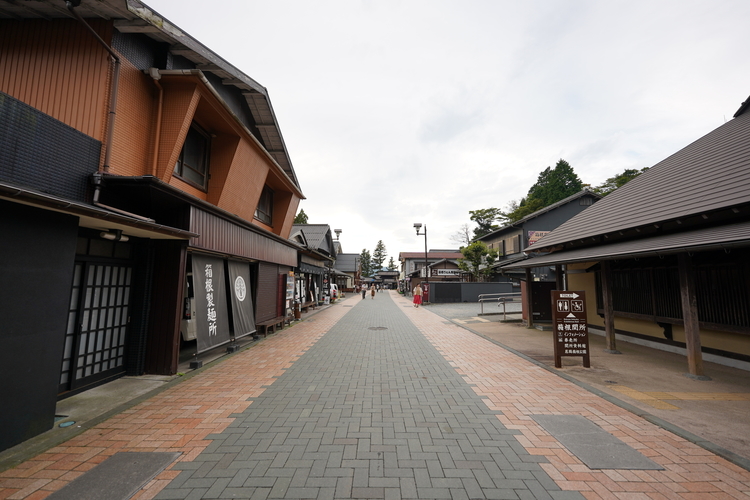箱根の街並みを広角で撮影.JPG