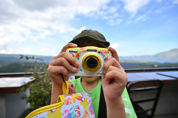 【ファミリーフォト番外編】防水カメラを使って子どもと写真を楽しむ方法｜ニコン COOLPIX W150