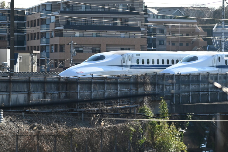新幹線を撮影した写真.JPG