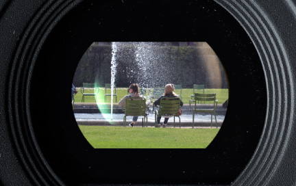 「覗いて撮る」という原点へ