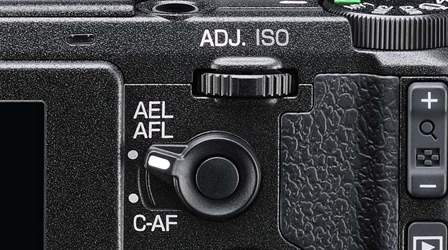 スナップシューティングに的確に応える充実のAF機能。