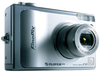 「FinePix F10」