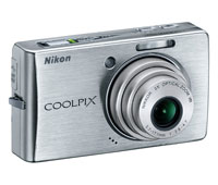 製品写真：COOLPIX S500 シルバー