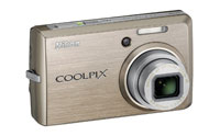 製品写真：COOLPIX S600