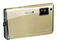 製品写真：COOLPIX S60