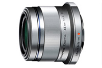製品写真：M.ZUIKO DIGITAL 45mm F1.8